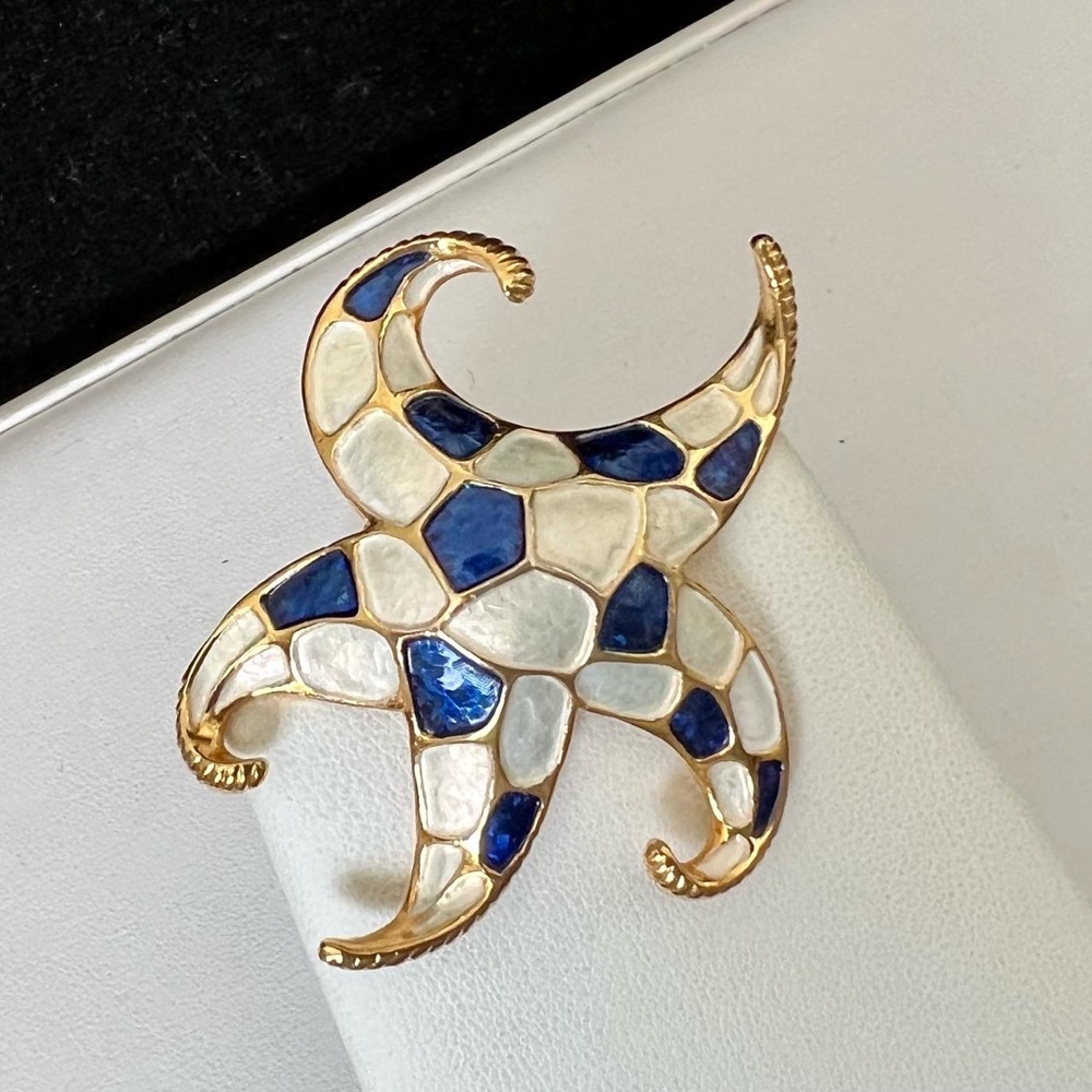 Vintage Boucher Signed Enamel Starfish Brooch - Picture 2 of 8